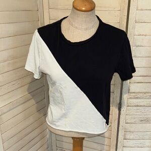 Sweet aviator nation, black-and-white color block, T-shirt, size small